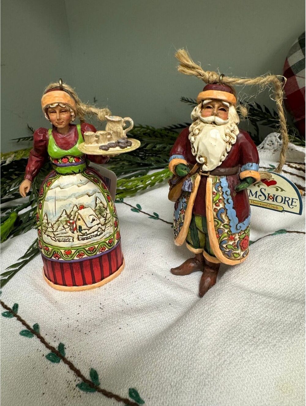 Set of Bintage Jim Shore Heartwood Creek Santa and Mrs Clause